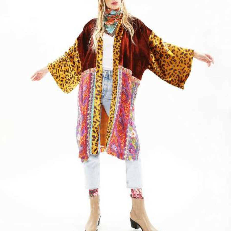 Women'S Clothing * | New Aratta Nova Cheetah Topper